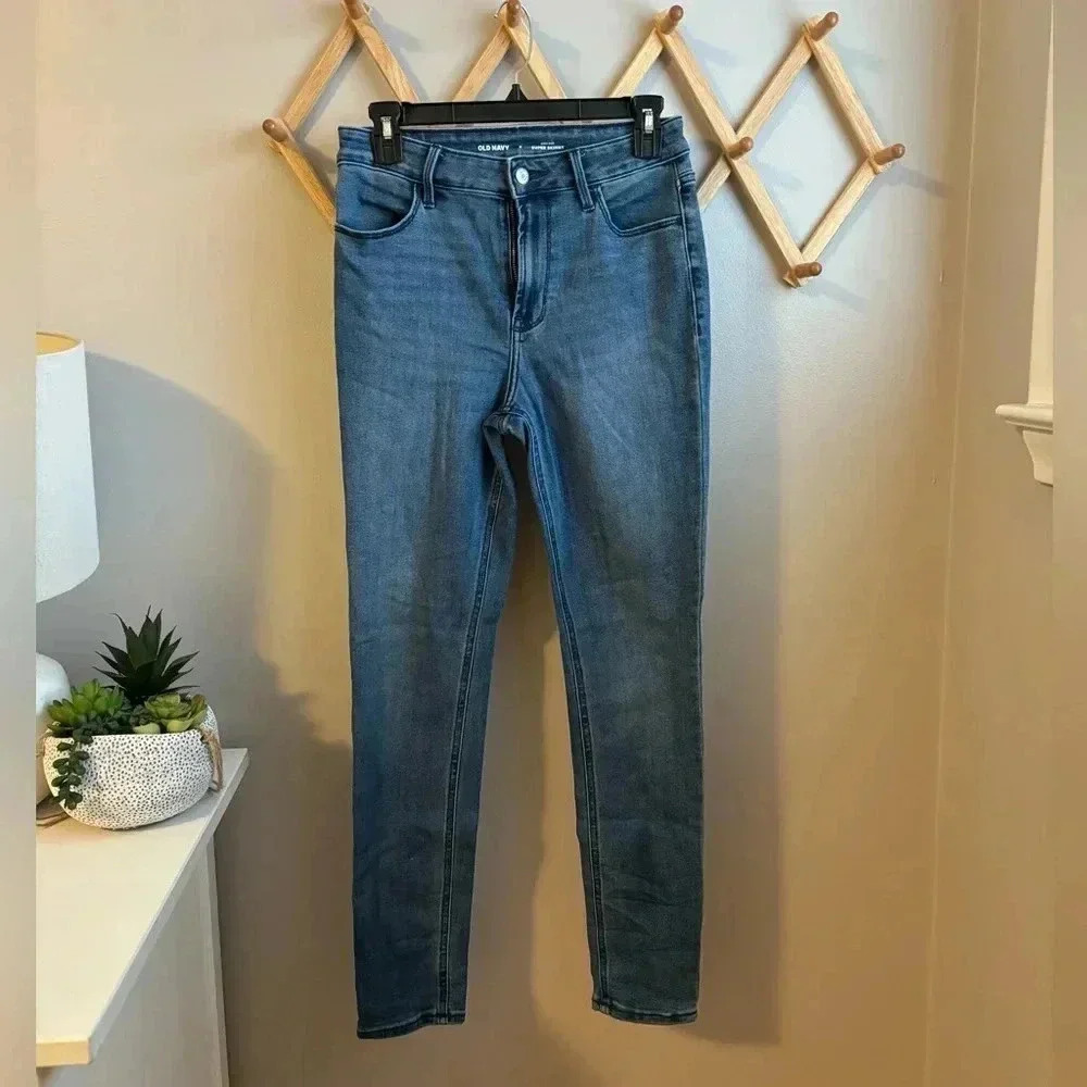 Old Navy High Rise Super Skinny Jeans